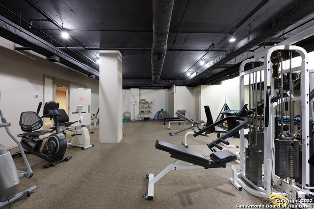 Image 70 of 83 For 700 Hildebrand Ave E 1301