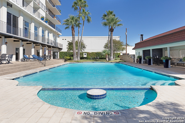 Image 71 of 83 For 700 Hildebrand Ave E 1301