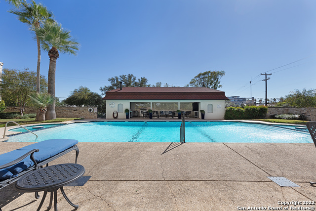 Image 73 of 83 For 700 Hildebrand Ave E 1301