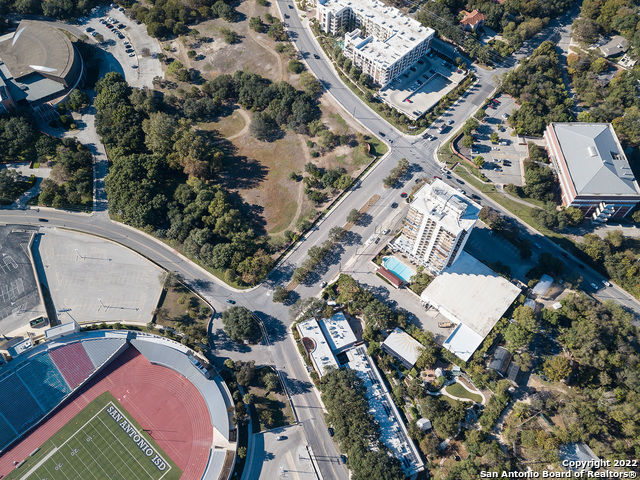 Image 79 of 83 For 700 Hildebrand Ave E 1301