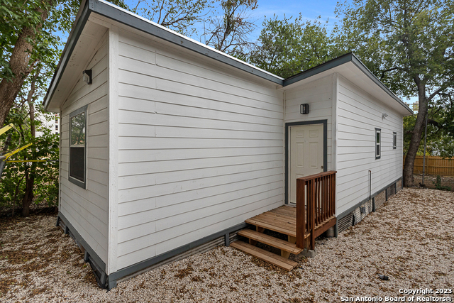 Image 2 of 23 For 212 Mclane St  C