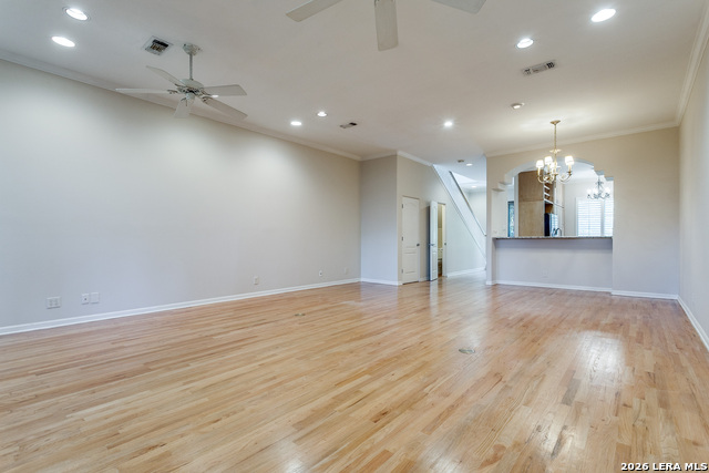 Image 4 of 23 For 137 Saint Dennis  137