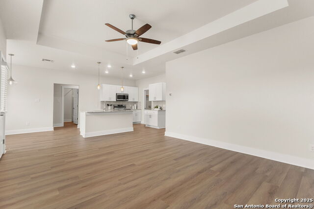 Image 16 of 40 For 952 Rimrock Cv