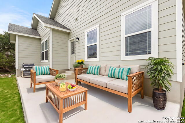 Image 27 of 40 For 952 Rimrock Cv