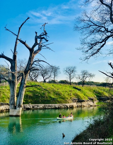 Image 37 of 40 For 952 Rimrock Cv