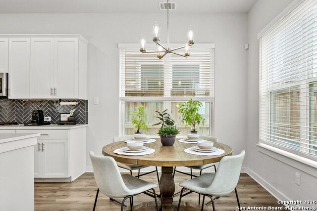 Image 12 of 27 For 5843 Whitby  Unit 33