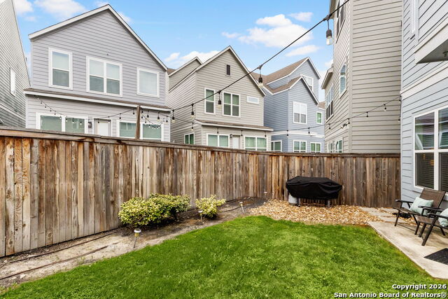 Image 24 of 27 For 5843 Whitby  Unit 33