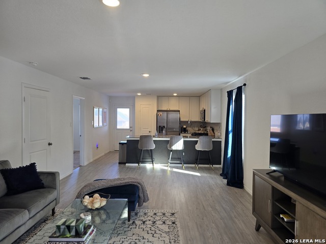 Image 3 of 13 For 6814 Willow Lnd