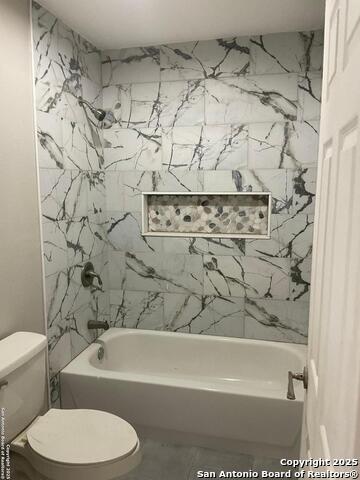 Image 14 of 16 For 2703 Menchaca  A