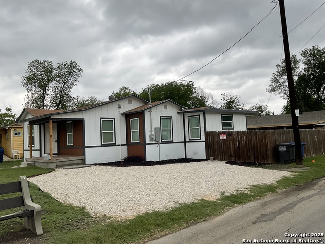 Image 3 of 16 For 2703 Menchaca  A