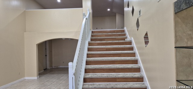 Listing photo id 9 for 7101 Eckhert Rd