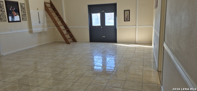 Listing photo id 3 for 7101 Eckhert Rd