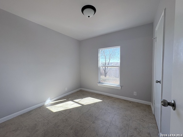 Image 10 of 14 For 6002 Glacier Sun