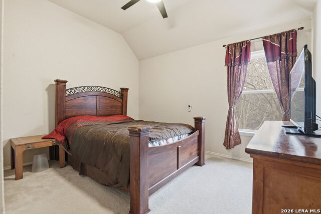 Listing photo id 24 for 495 Holliwell Bridge