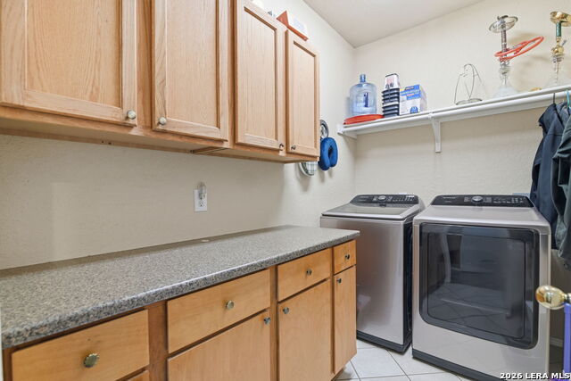 Listing photo id 31 for 495 Holliwell Bridge