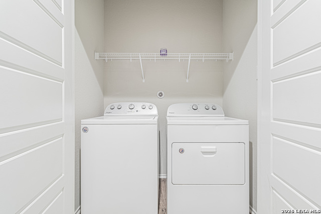 Image 14 of 19 For 5919 Olson Bluffs