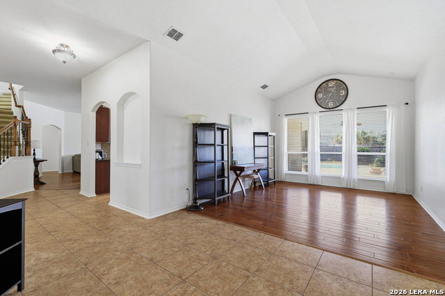 Image 10 of 39 For 13730 Box T  