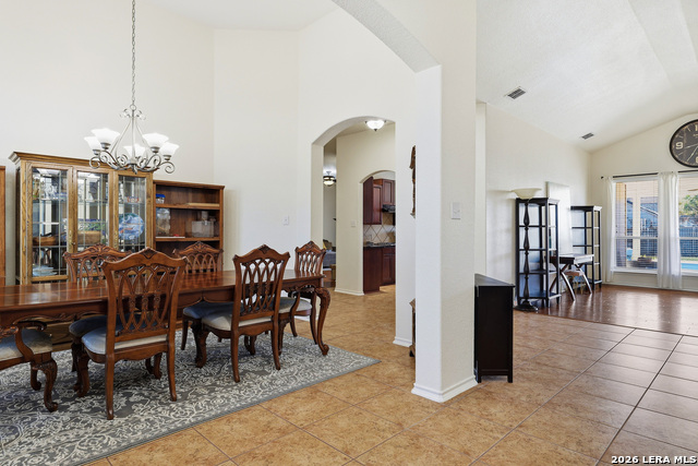 Image 6 of 39 For 13730 Box T  