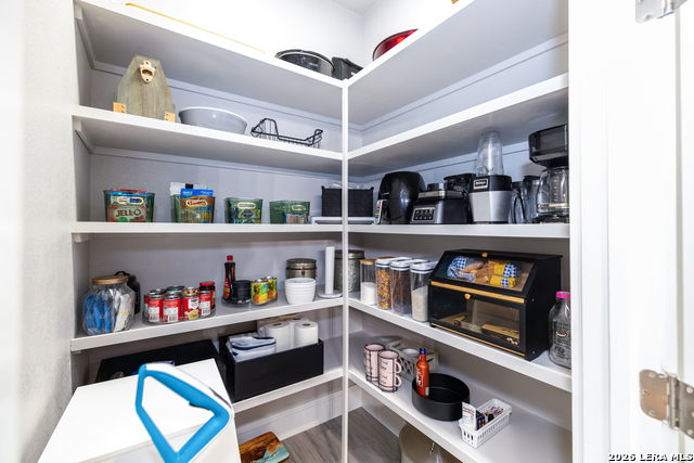 Image 7 of 25 For 240 Eaglerock