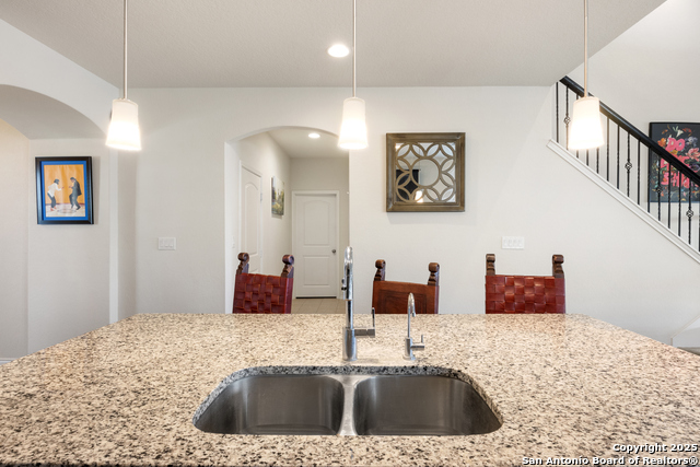 Image 17 of 37 For 27223 Volcano Dr.