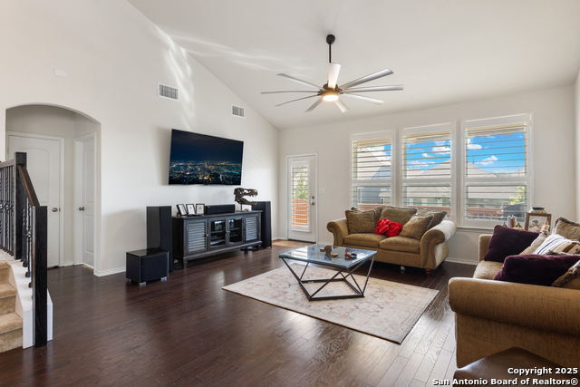 Image 3 of 37 For 27223 Volcano Dr.