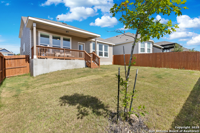 Image 32 of 37 For 27223 Volcano Dr.