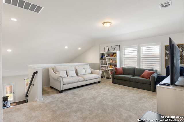 Image 5 of 37 For 27223 Volcano Dr.