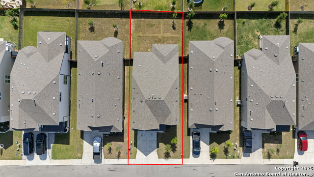 Image 9 of 37 For 27223 Volcano Dr.