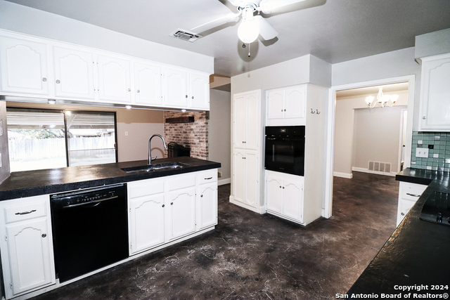 Image 7 of 34 For 7227 Trace Buckle