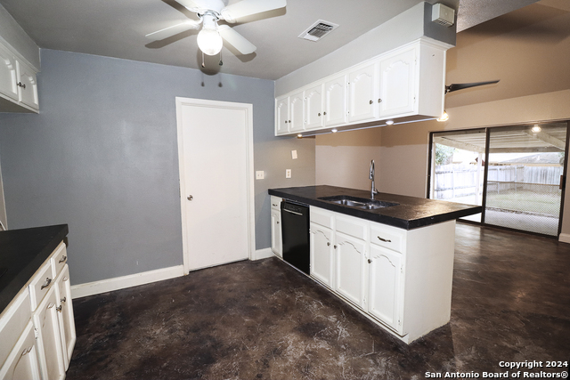 Image 8 of 34 For 7227 Trace Buckle