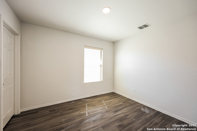 Listing photo id 6 for 8918 Ashley Wilkes