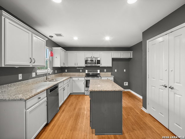 Image 13 of 40 For 264 Tierra Grande