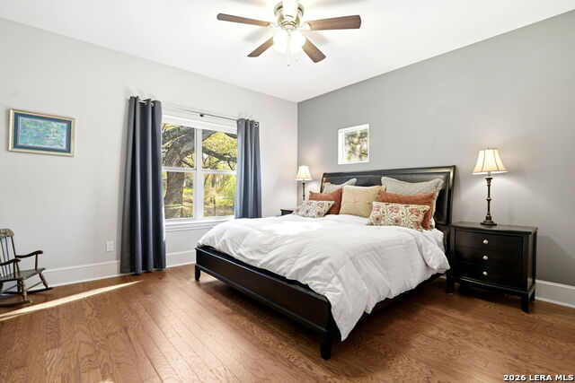 Image 23 of 41 For 515 Stonewood Dr