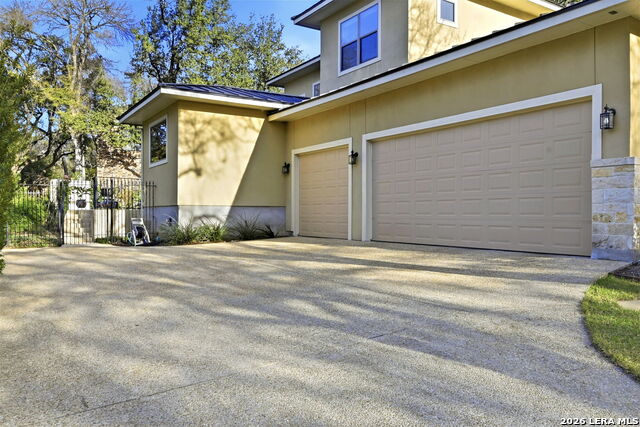 Image 28 of 41 For 515 Stonewood Dr