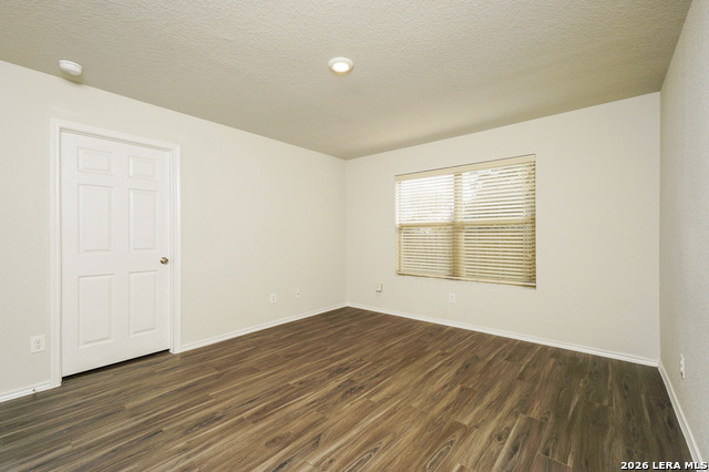 Image 4 of 15 For 826 Robillard Lane