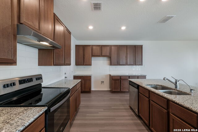 Image 13 of 34 For 22370 Escalante Run