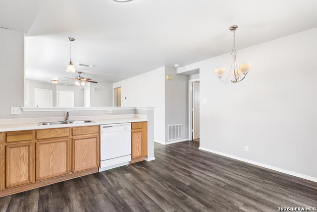 Image 15 of 25 For 8022 Braes Run