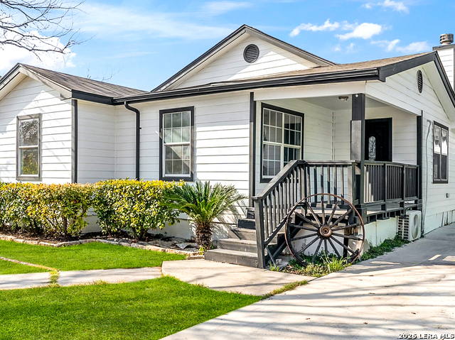 Image 2 of 17 For 755 Cavalier