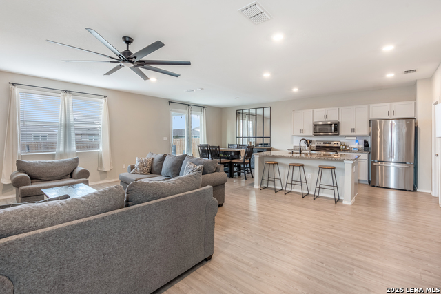 Image 5 of 32 For 4103 Winchester