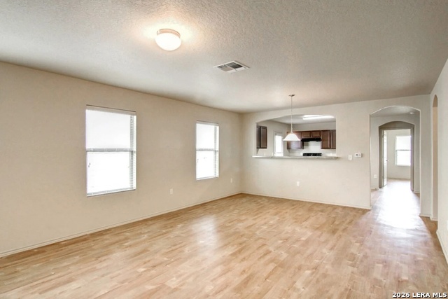 Image 4 of 13 For 7606 Cypress Vine