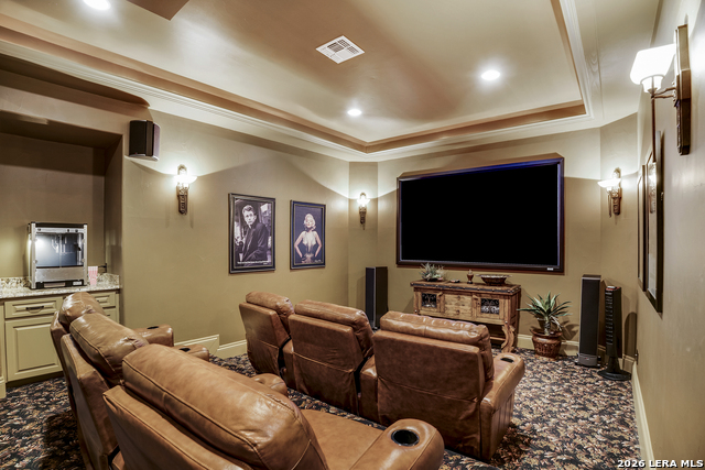 Listing photo id 27 for 227 Augusta  