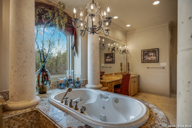 Listing photo id 32 for 227 Augusta  