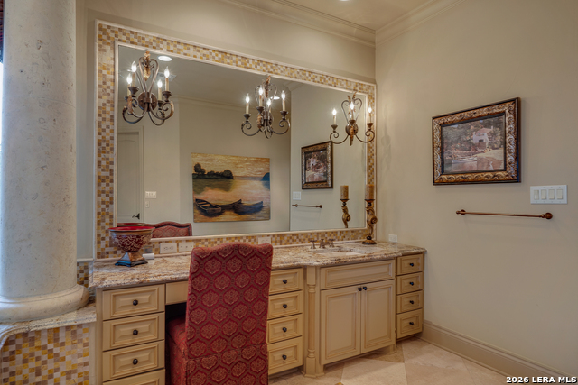 Listing photo id 33 for 227 Augusta  