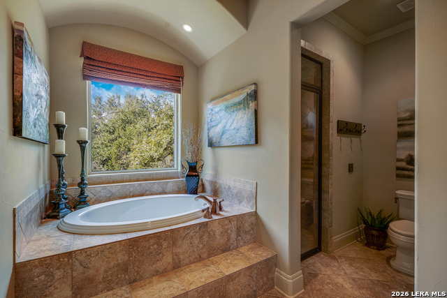 Listing photo id 38 for 227 Augusta  