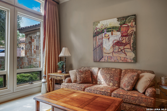 Listing photo id 48 for 227 Augusta  