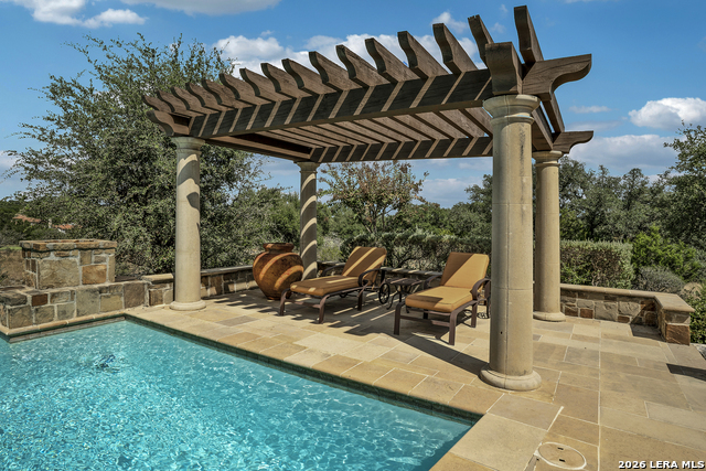 Listing photo id 60 for 227 Augusta  