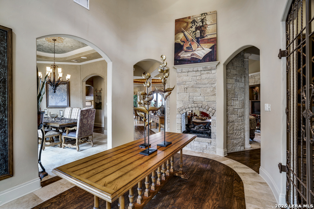 Listing photo id 7 for 227 Augusta  