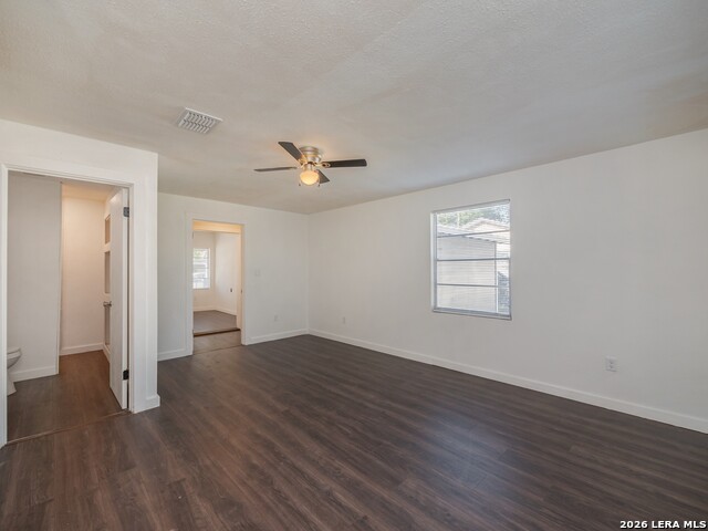 Image 16 of 32 For 1051 Fitch St