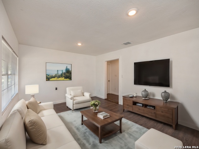 Image 3 of 32 For 1051 Fitch St