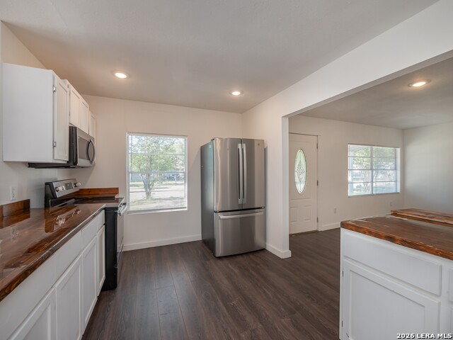 Image 8 of 32 For 1051 Fitch St